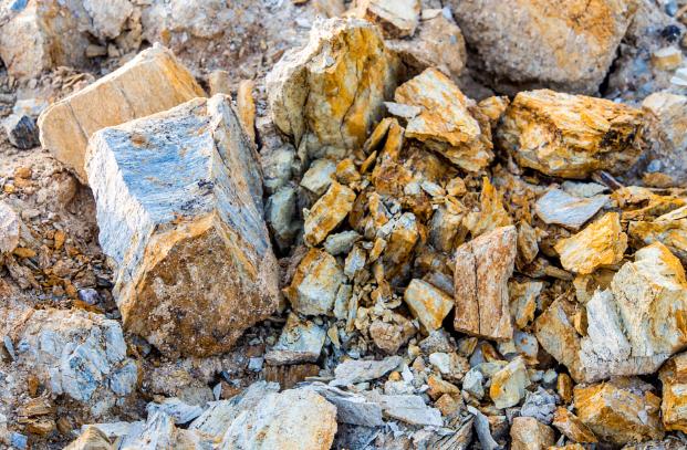 稀土出口管制叫停！中国打出一张关键牌4月10日，商务部宣布：2025