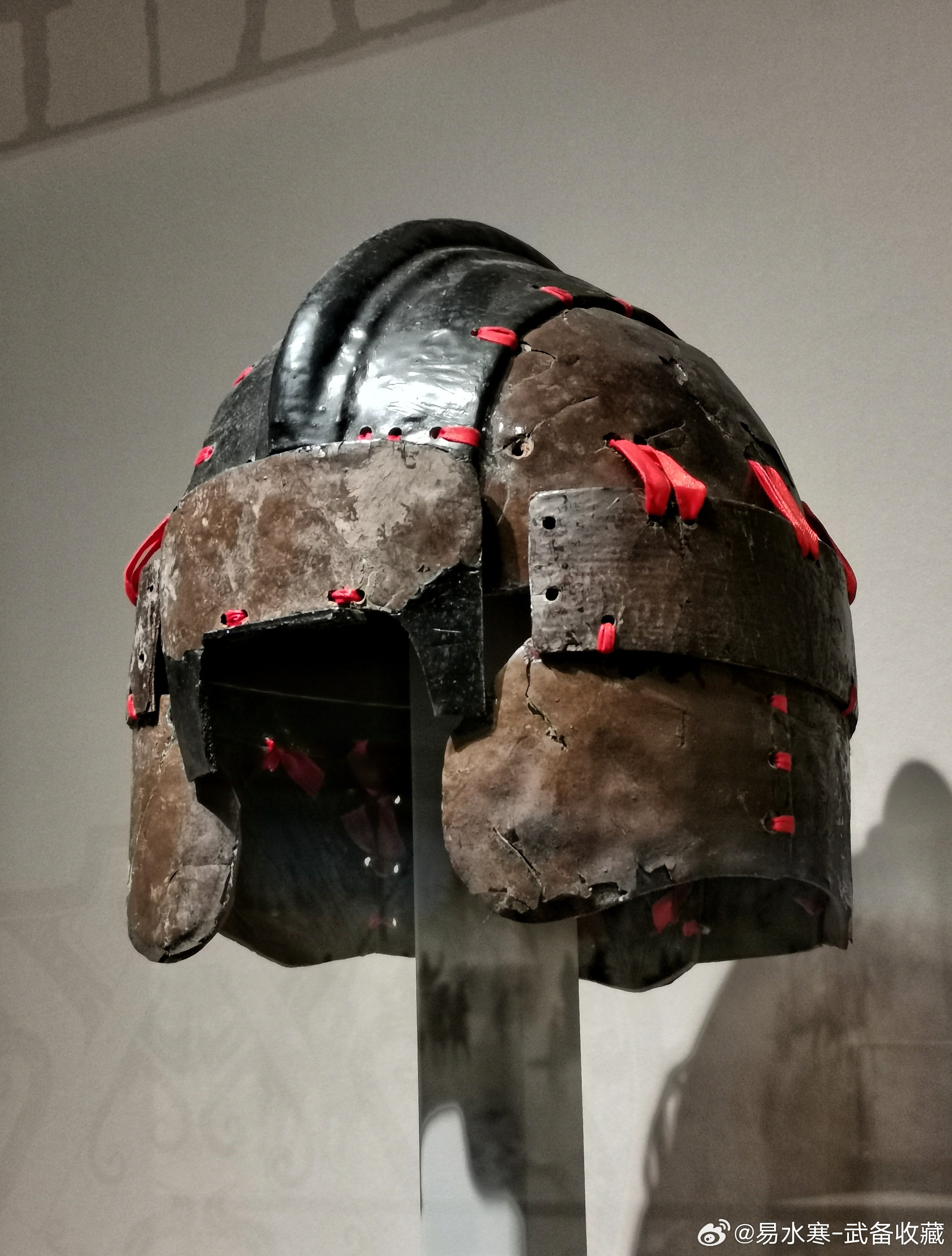 文物文物战国皮甲胄这种甲胄基本是九连墩大墓出土的