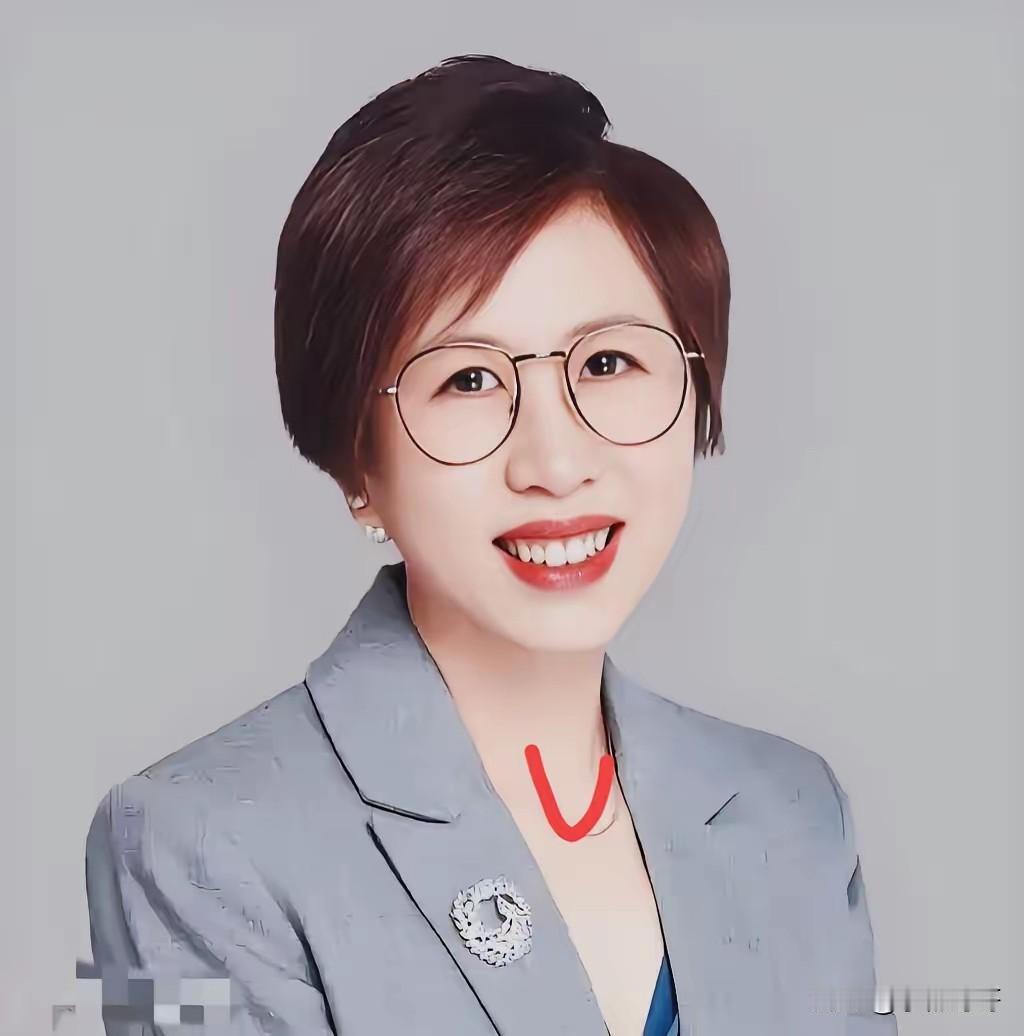 赵宏这个人，完全不经扒因为一扒你就会发现，她那套左右逢源的言辞，在互联网记忆