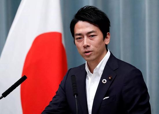 日本最该警惕的不是高市早苗，而是44岁的他！明面鹰派不可怕，隐性右翼才致命很