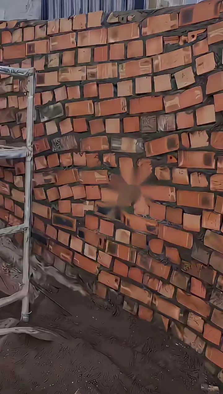 这是我爸找的工匠干的活？还300一天？