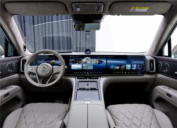 全新一代问界M9开启预售，标准版49.98万元起，Ultimate领世加长版66