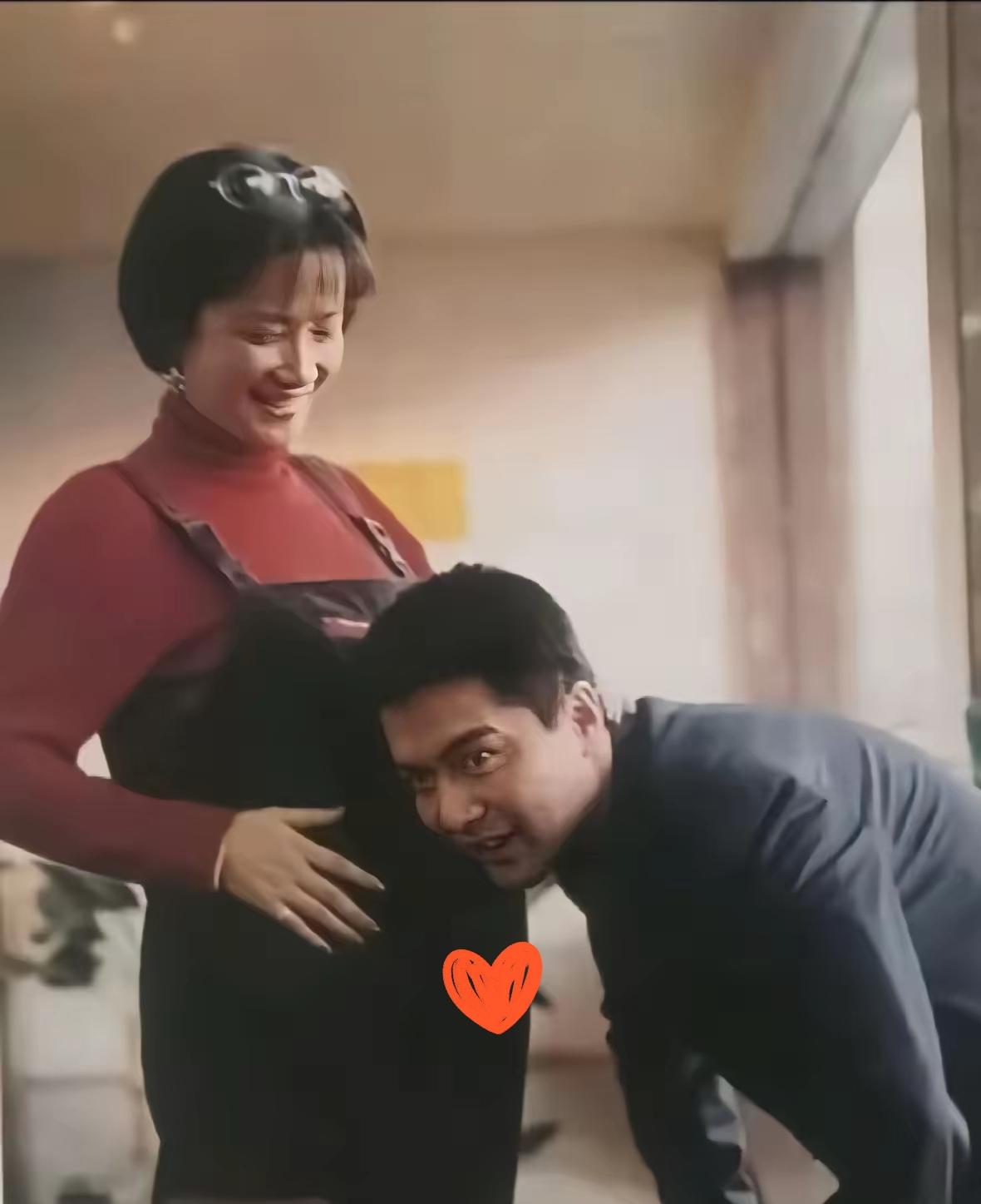 现在全网最痛彻心扉的估计就是许亚军了可能做梦也没想到，才61岁的前妻居然撒手