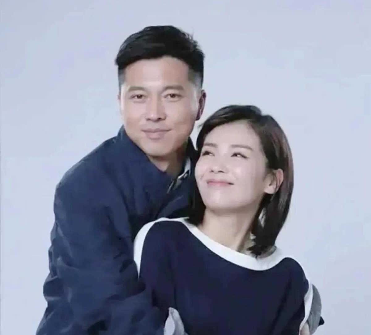 刘涛王雷亲密合影刷屏，王珂是否会因这幕心生醋意？