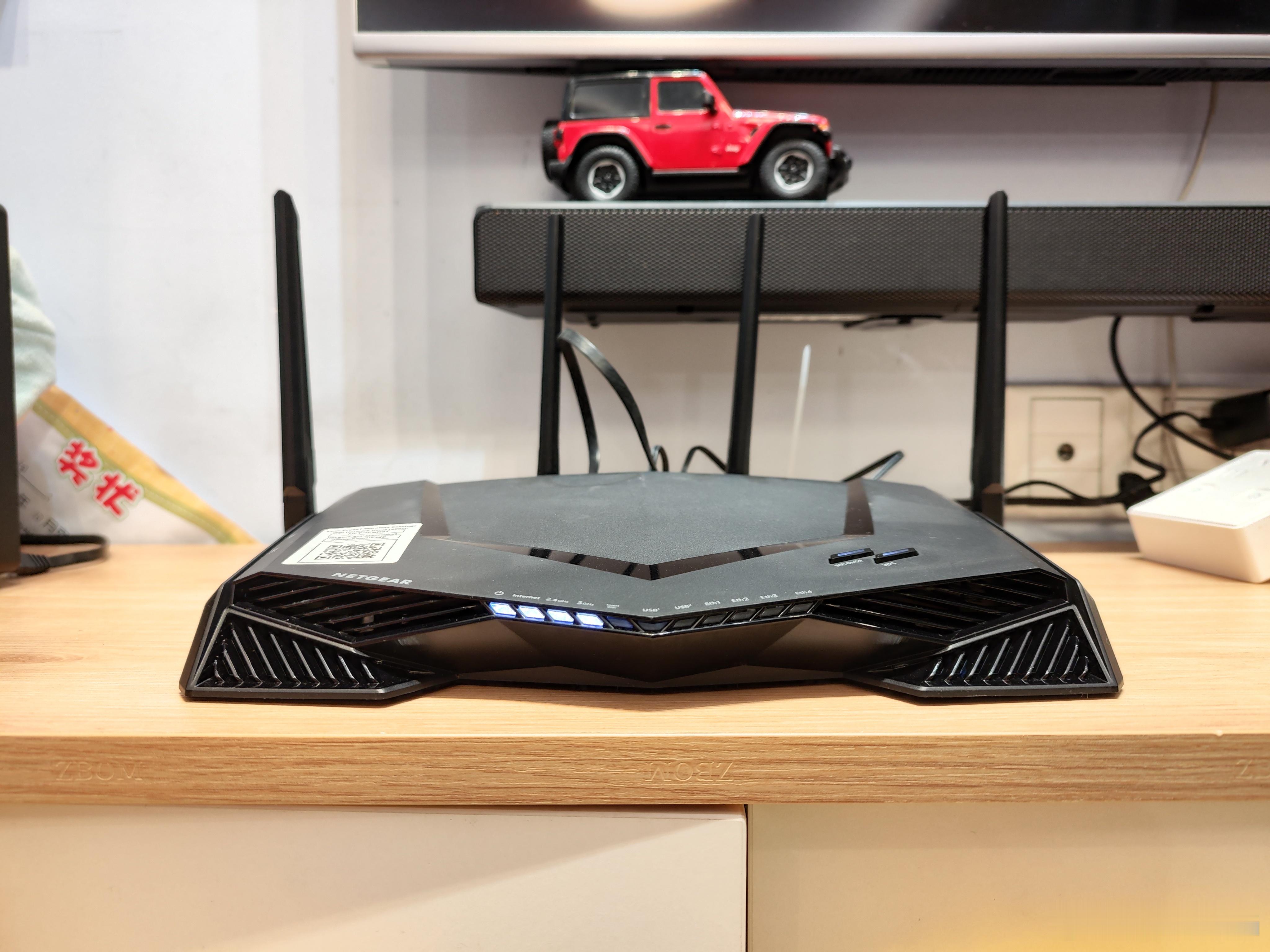 我有一台BE6500Pro突然坏掉了，表现为间歇性断网，把网线插到AX6000上