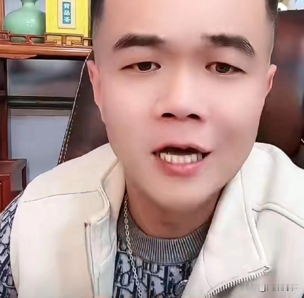 方丈打响第一枪！小胖说别着急狗磊还没出手呢，前两天骂狗磊，这回会不会站散打立场干