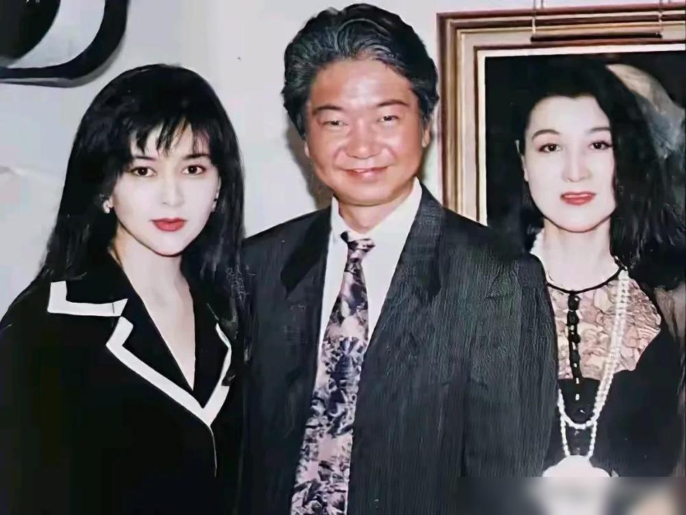 香港风流才子蔡澜曾说：“在富人面前，女人是廉价的；在穷人面前，女人是昂贵的。如果