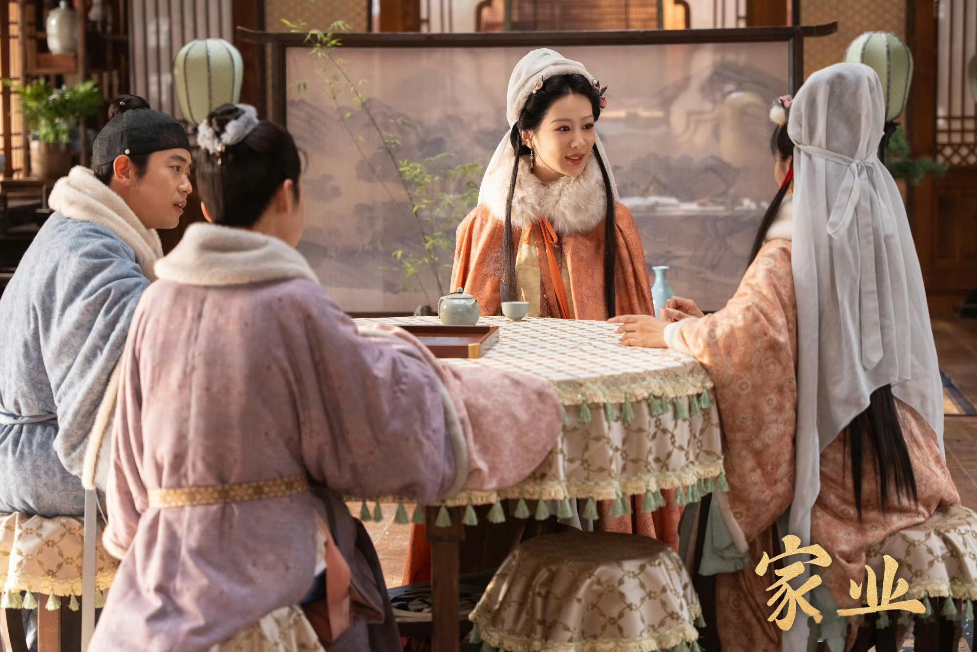 家业我的评分：家业观后感《家业》最具深度的亮点，便是全员立体鲜活的群像塑造，