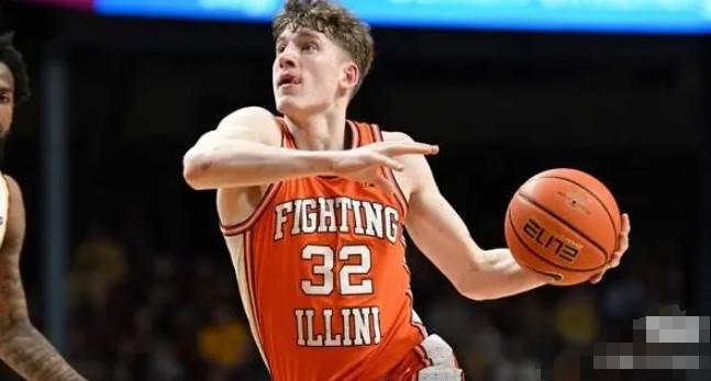 火箭确定10号签，推荐最多的就是亚库。ESPN10亚库，雅虎10亚库，体育画