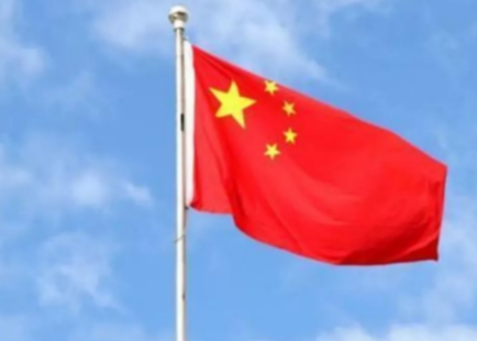 欧洲又开始整活了！法媒表示，鉴于中国邀请俄罗斯总统出席9.3阅兵式，欧洲国家的外