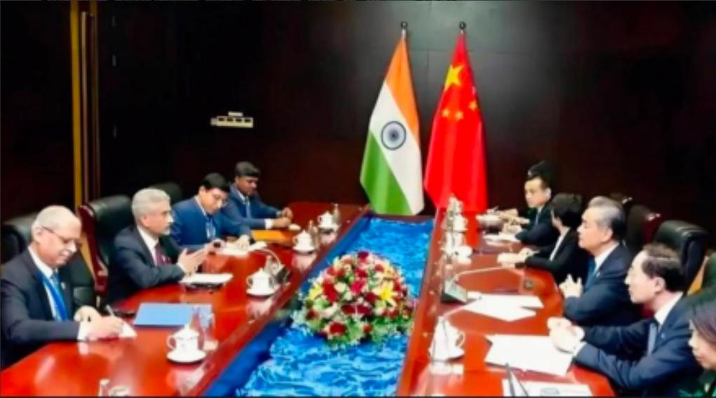 两个月3个顶级商务团轮番访华，印度带着千亿市场求中国建厂，结果全吃了闭门羹。中企