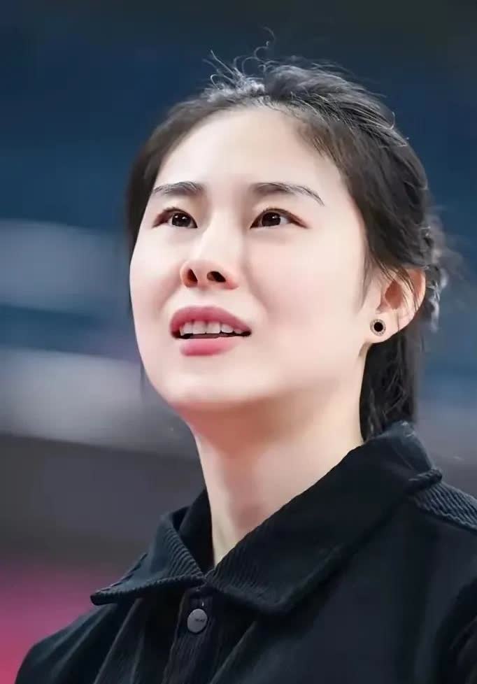王思雨这次真豁出去了！王思雨：从国家队运动员到持证执教的先锋王思雨在8