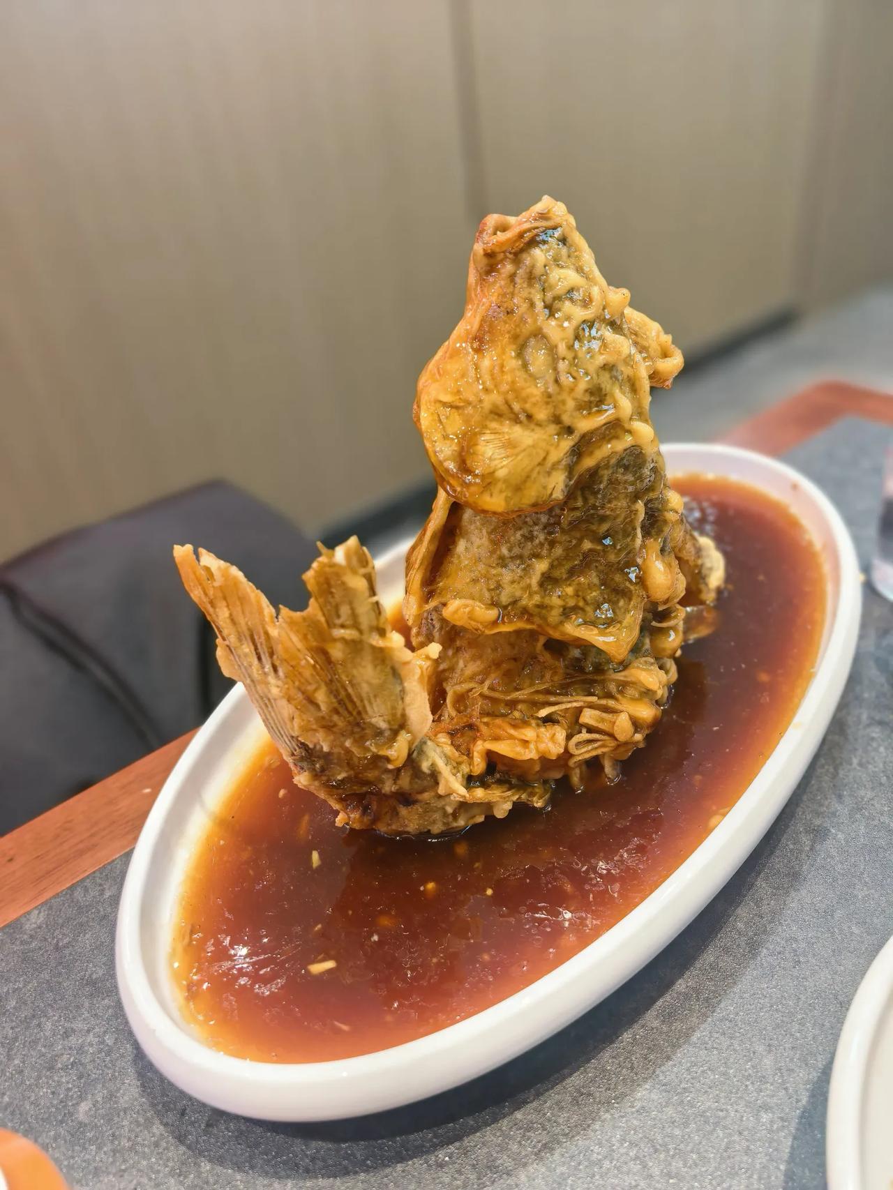 三道地道的济南济南名菜！鲁菜的代表！有知道什么名字的吗？鲁菜