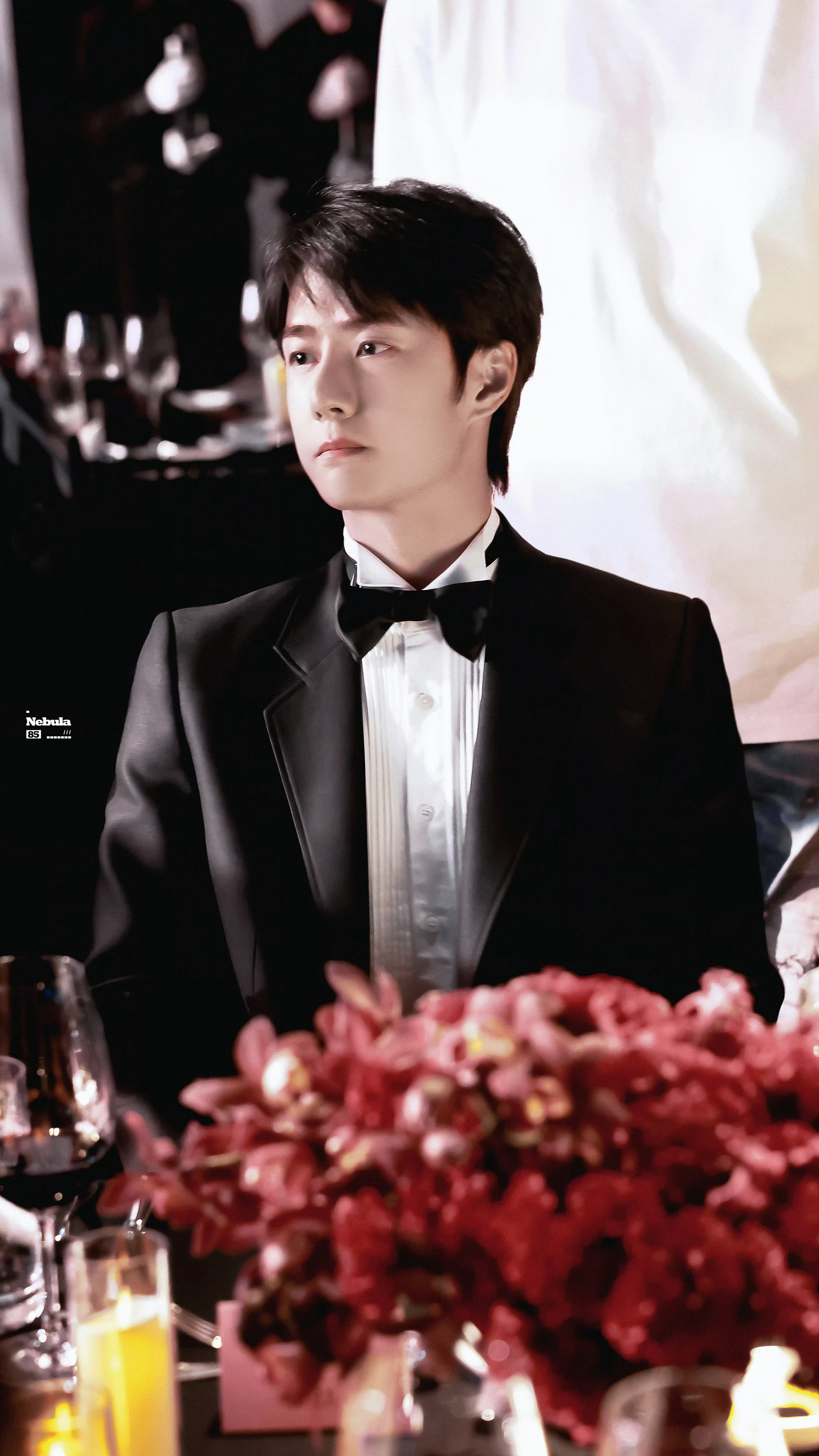心动一万次，顺毛西装配领结，帅爆了好吗！！！王一博cr:logo​​​