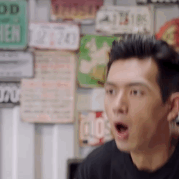 被李现流沙牌惊艳了一次又一次 李现的气质真的很绝！不刻意张扬却自带清爽感，不管是