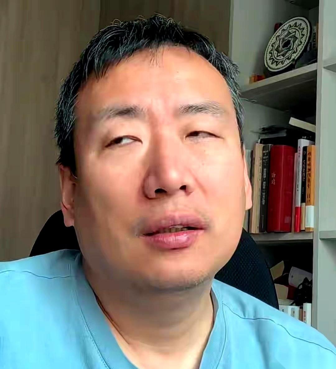 他们说，许敏的案子，是律师给办砸了。说本来能赢的，因为律师水平不行，结果没赢。