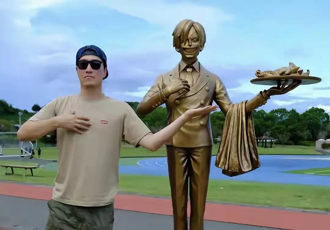 英雄也躺平了，刘翔退役后生活简单，和爱人吴莎国内走走国外旅游听刘翔聊起现在的生