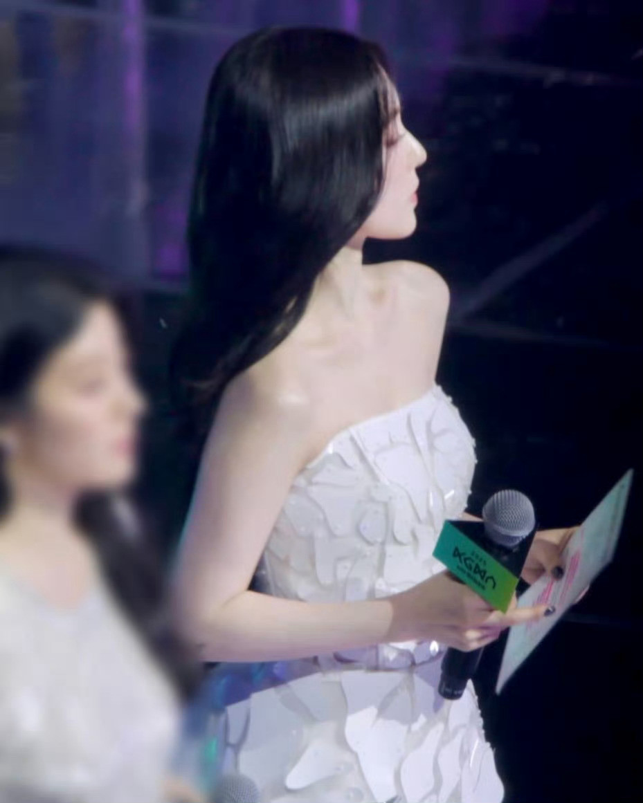 一颗世界唯一的澳白珍珠🫧🤍🐚cr.preciousrenebae