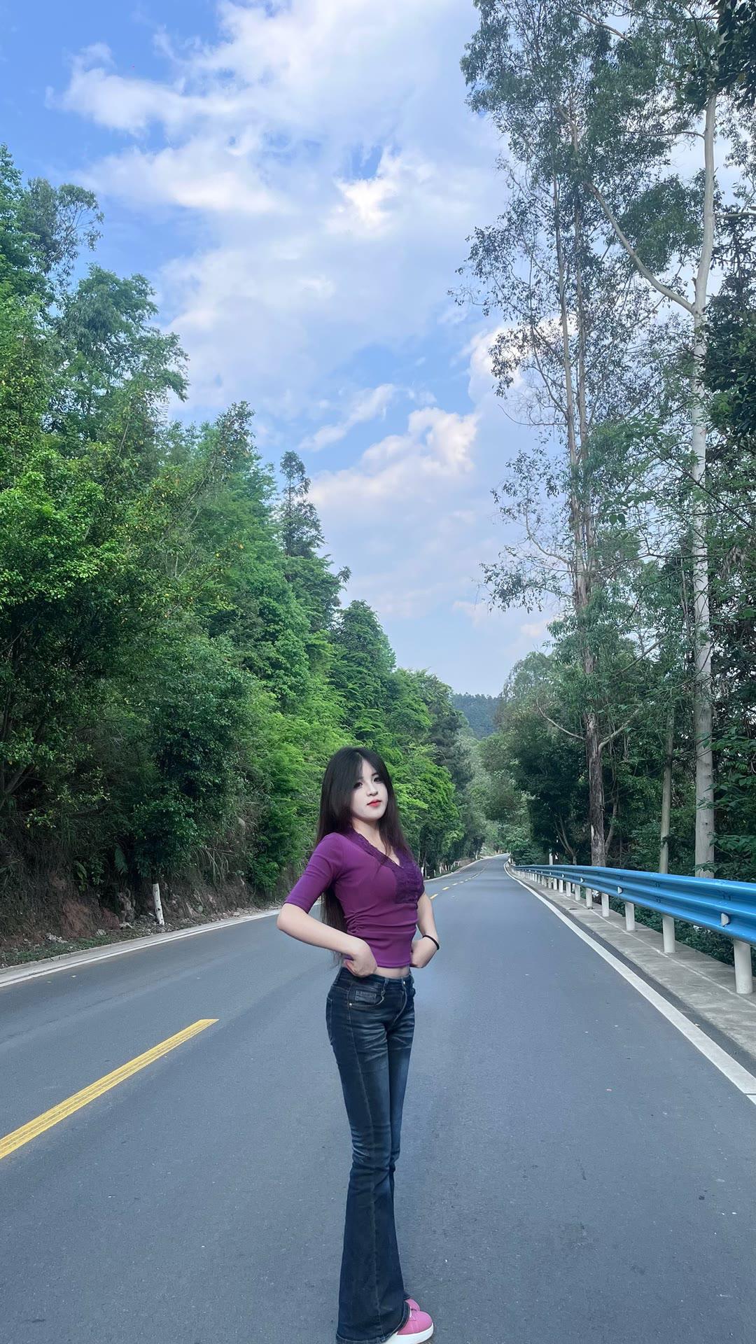 现在流行什么女装