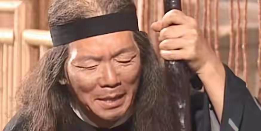 柯镇恶苦修绝世神功，斩杀百损道人，为郭靖报血海深仇，救下程英南宋咸淳九年，