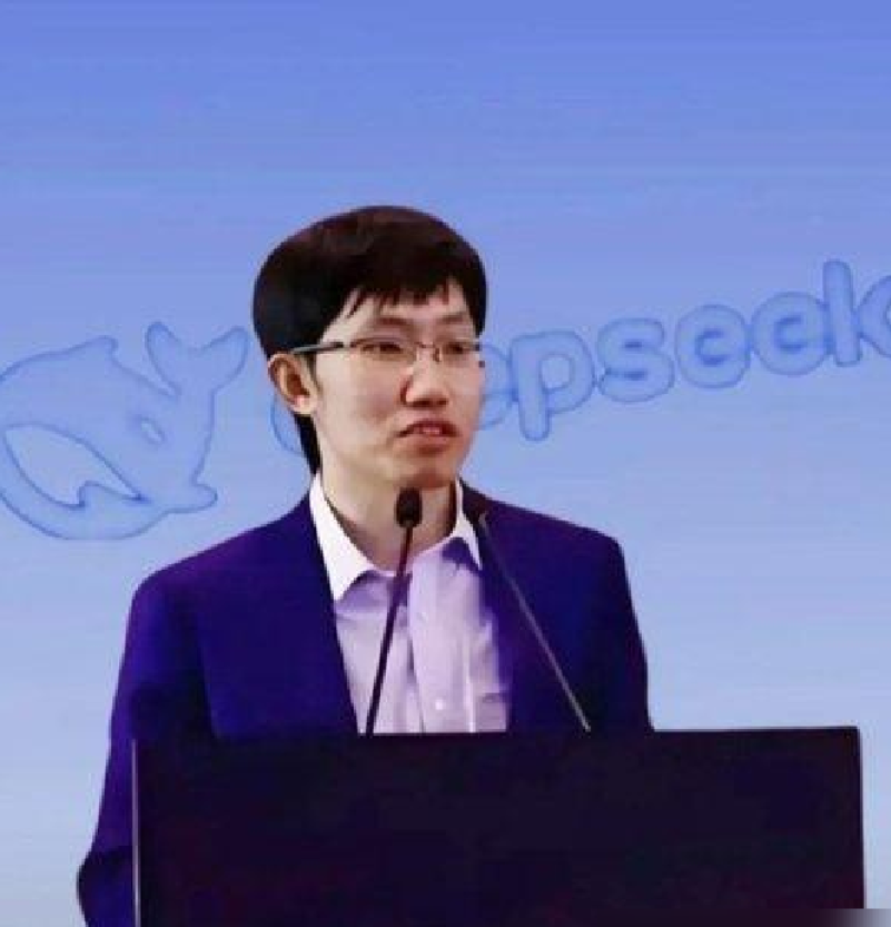 梁文峰，再次直击中国AI行业痛点！他指出，中国与美国的AI差距并非时间，而是“原