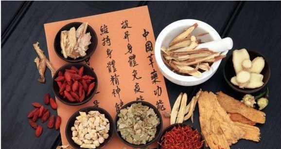 多汗症孝顺女为父踏上不归路
