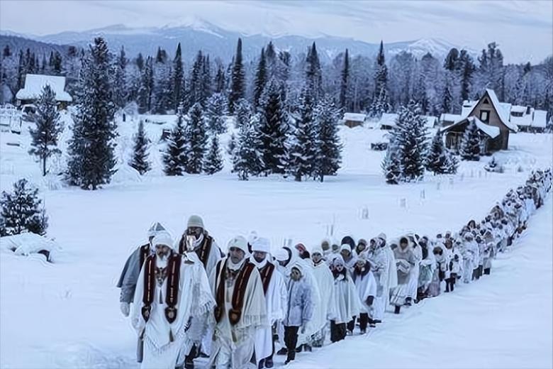 俄罗斯人想不明白：为什么强大的中国，几千年都不要西伯利亚？在俄罗斯国内的社交