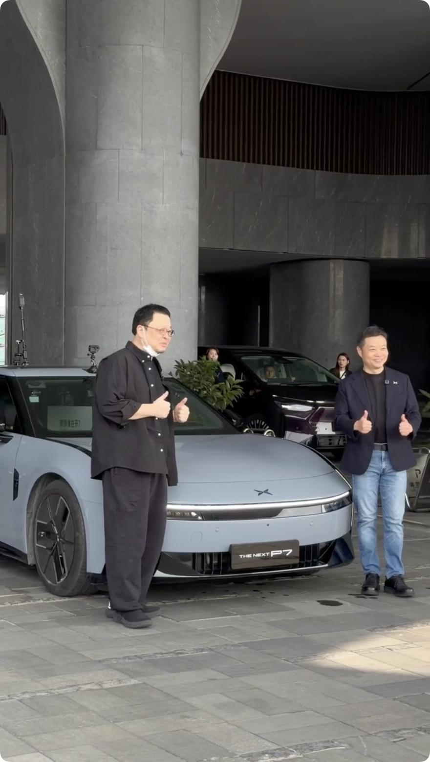 3月18日，何小鹏和罗永浩已经开始深度体验小鹏P7第二代VLA。就在昨