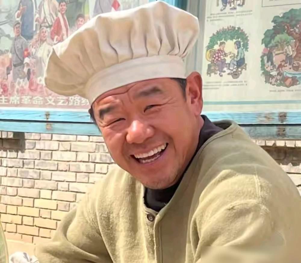 《主角》：最幸福的人出现了！幸亏当年，父亲狠狠打他那一巴掌！看到八一的现状，