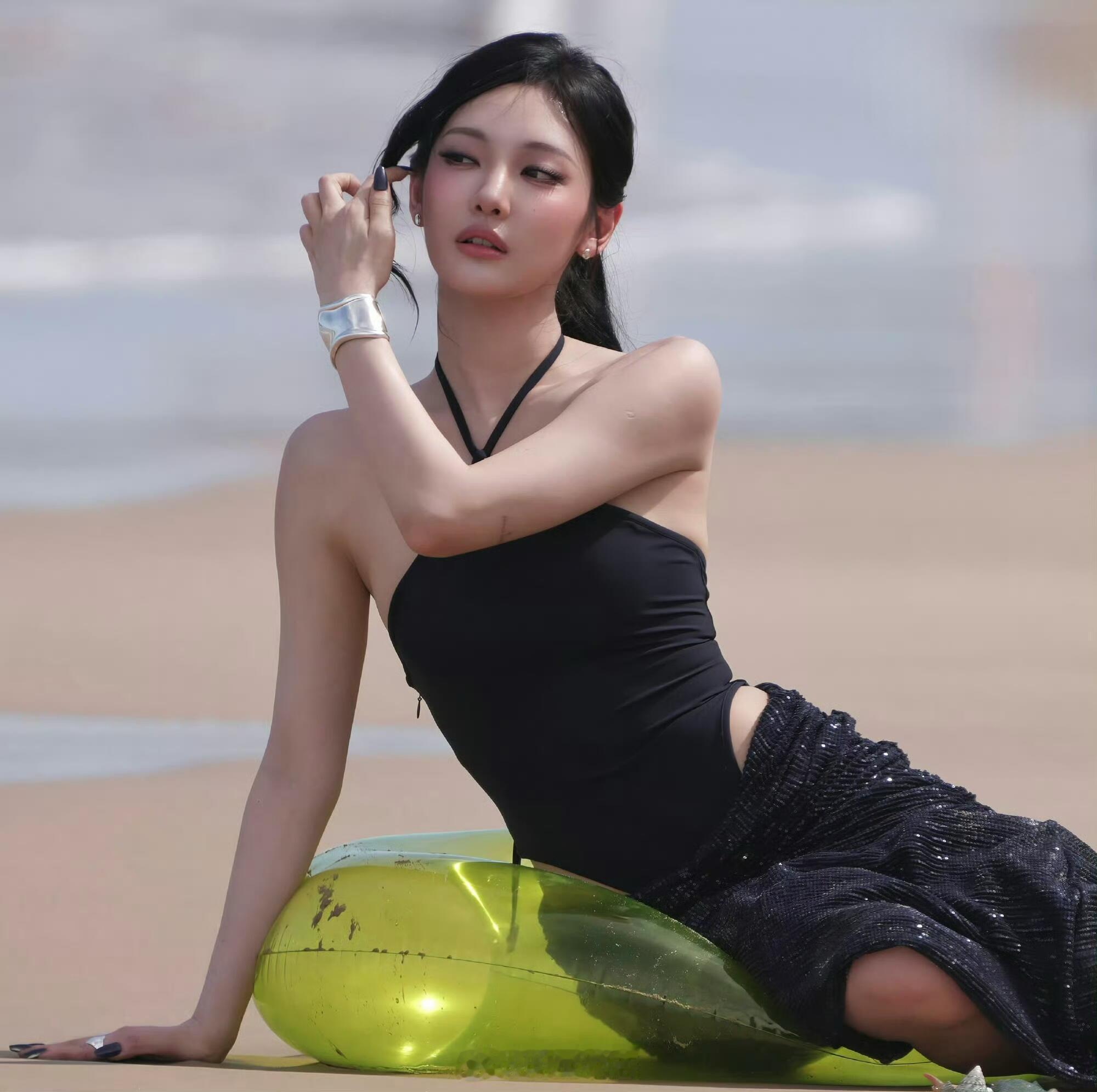 宁艺卓身材果然好​​​