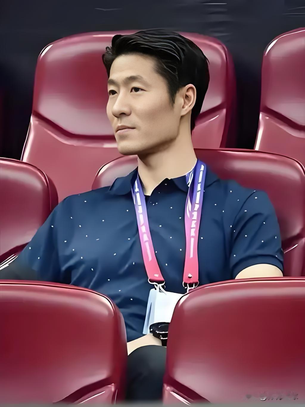 樊振东全运表现：让王励勤“悲喜两重天”！喜的是：这么久樊振东没打高级别赛事，状