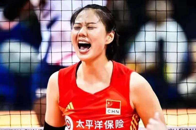 中国女排副攻线怎么了？和保加利亚的第二局，上来4个副攻球，2个到位没得分，