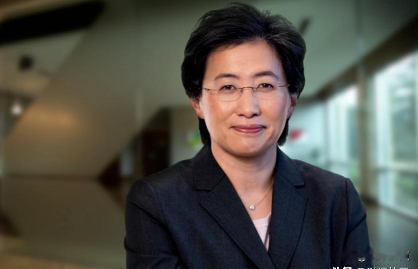 苏姿丰没“卖芯片”，也没“硬刚美国”，她只是把AMD从破产边缘拉了回来。这事得从