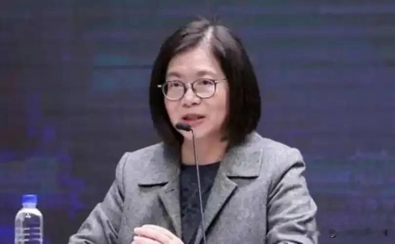 台“海巡署”发表严正声明，6月11日，针对大陆海警船首次巡查太平岛水域，台湾