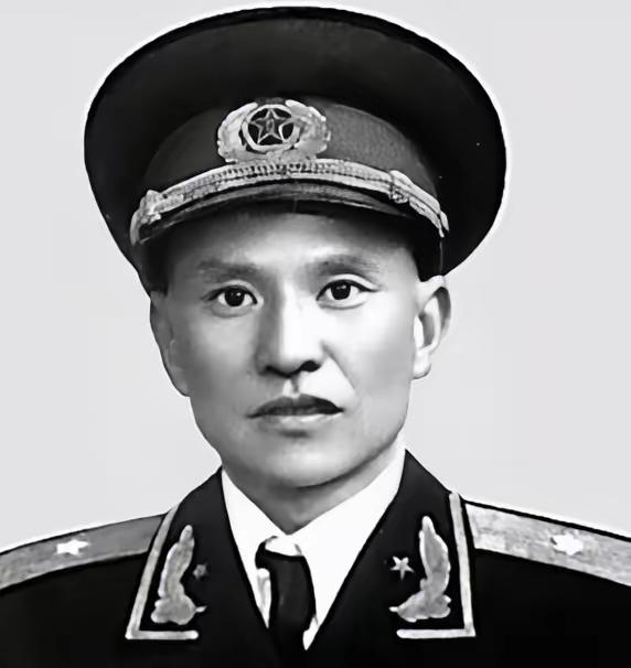 1952年，抗美援朝战场上，67军军长李湘壮烈牺牲。上级急吼吼地要让副军长李水清