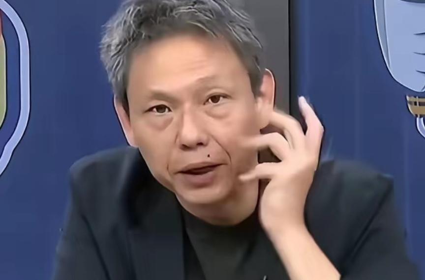 台湾名嘴谢寒冰说：大陆现在一直指责高市什么？就是高市要复辟军国主义，如果在大陆这