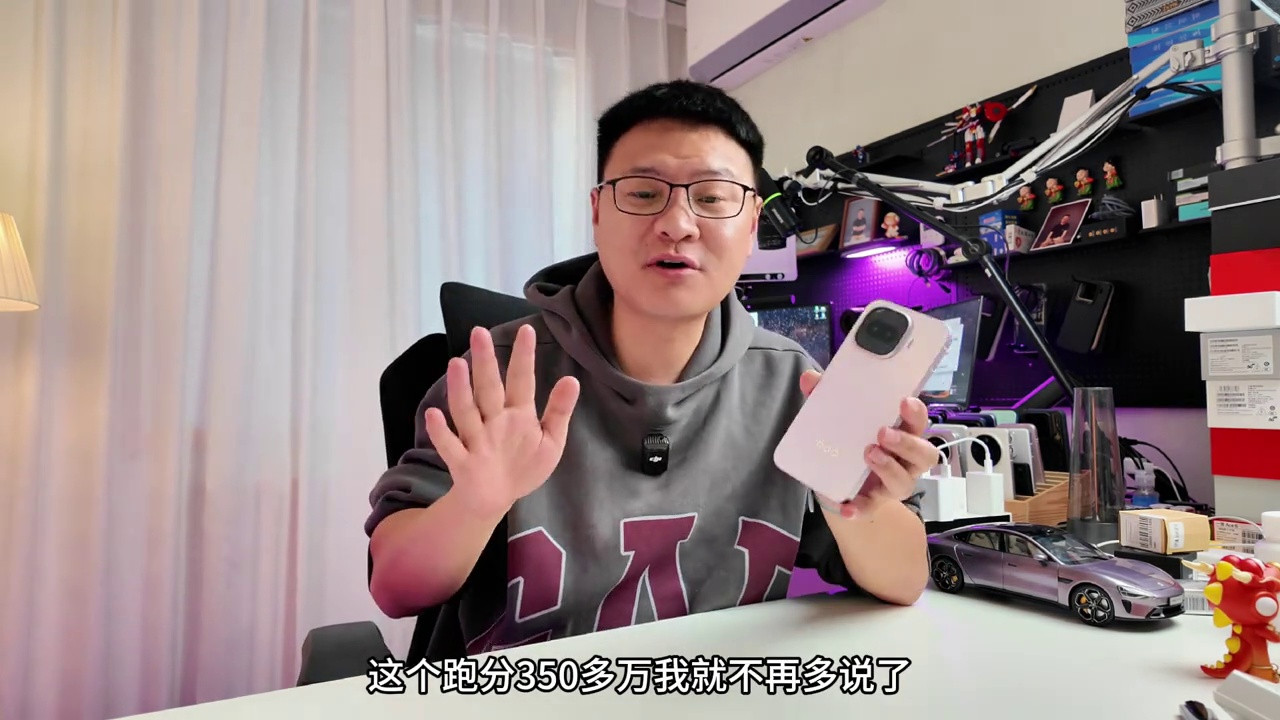 iQOO Z11 Turbo综合配置爆表！性能旗舰全面升级