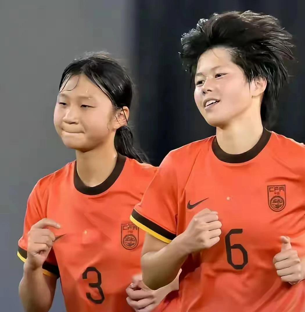 U17女足亚洲杯半决赛上的对手是日本队，在小组赛里中国6：0战胜泰国、日U17女