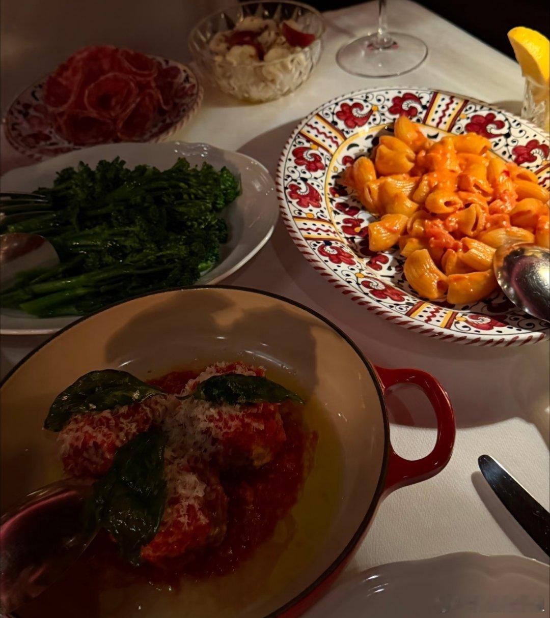 王诗龄英国过年的照片