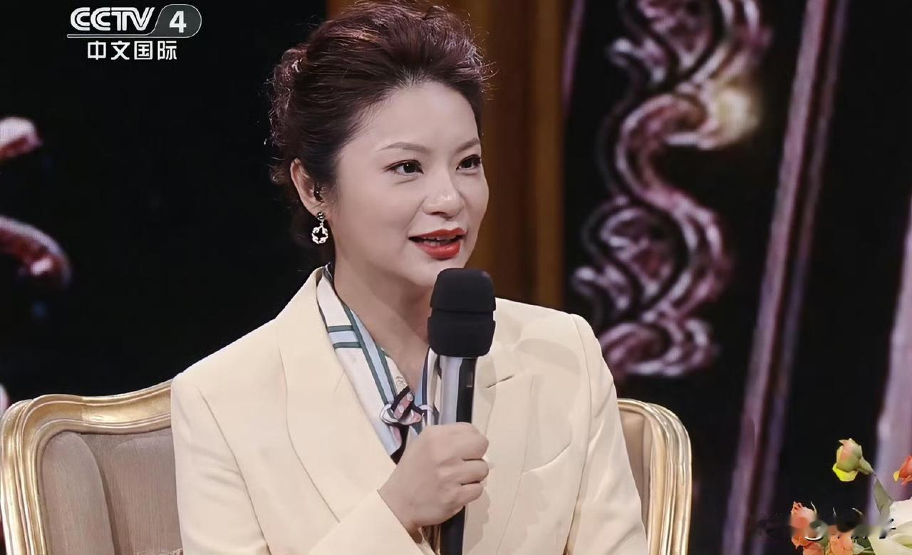 央视有一档节目叫《向经典致敬》，做了诸如《乔家大院》《水浒传》等经典电视剧的回顾