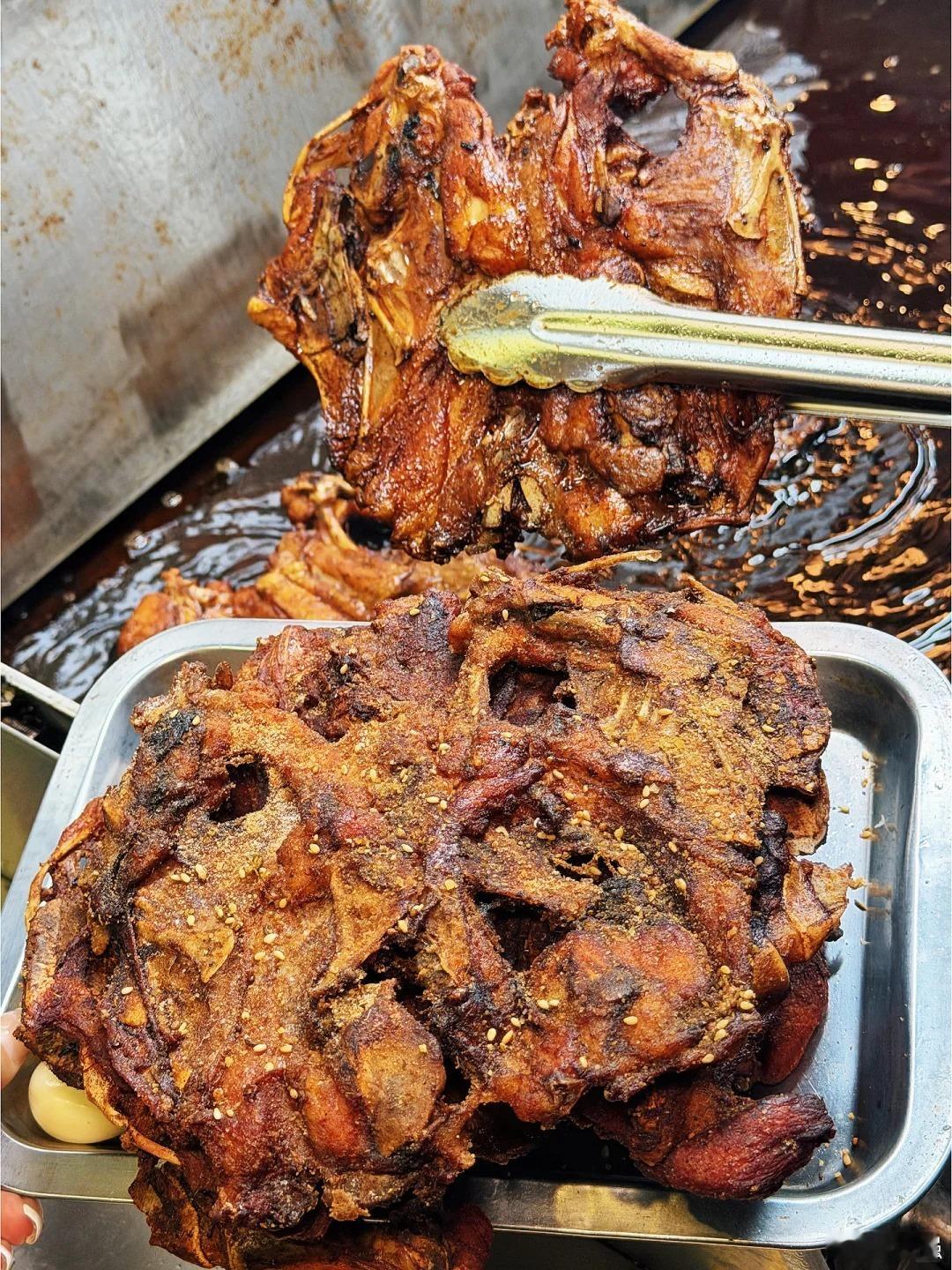 一直不理解鸡架这种食物咋不能理解，老香了