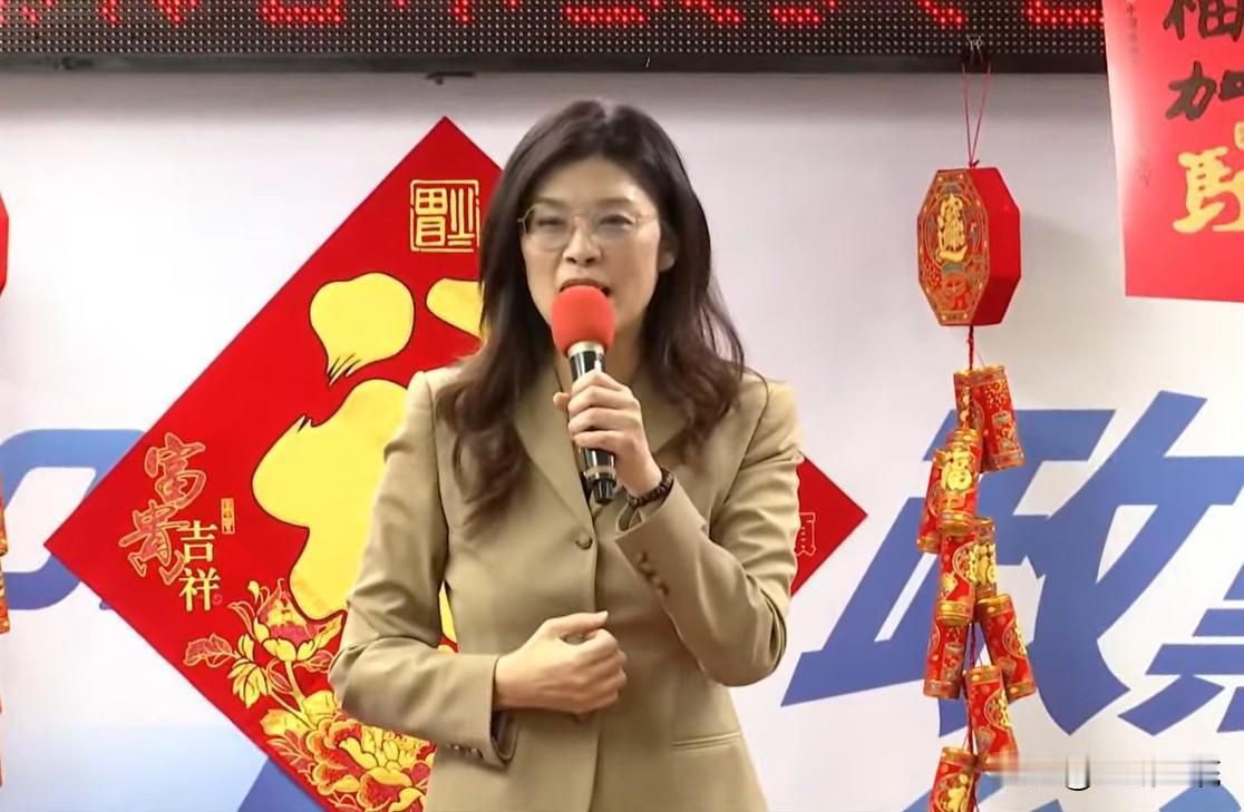 郑丽文：推翁寿良与张启楷整合选嘉义市长　年底嘉义市长选举，国民党确定将征召医