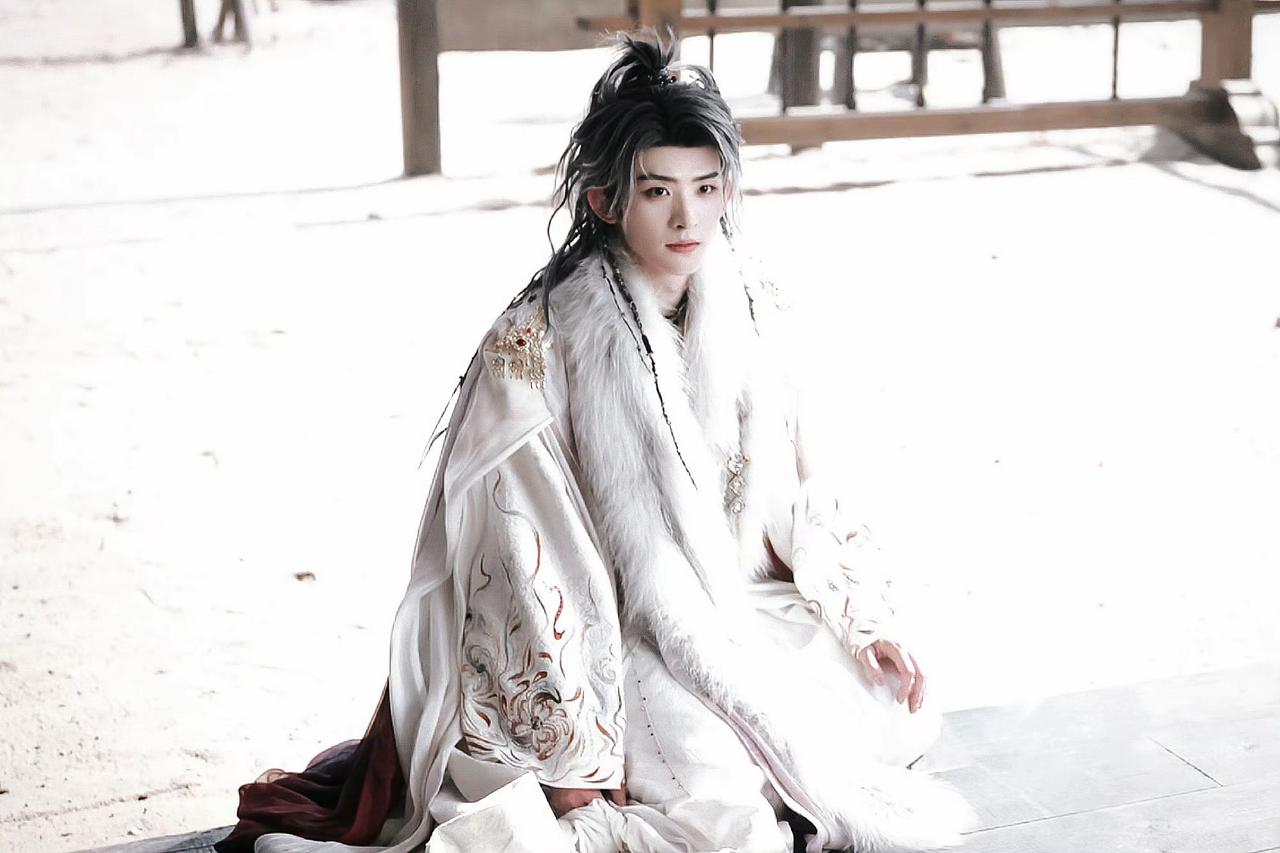 那些在骂的人到底要干嘛[大哭]这么好的常华森，这么细腻的演技，这么俊美的面