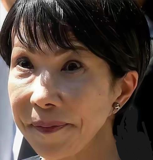 记录者看高市早苗的长相，她要是当日本首相，肯定有特别大的优势。安倍晋三