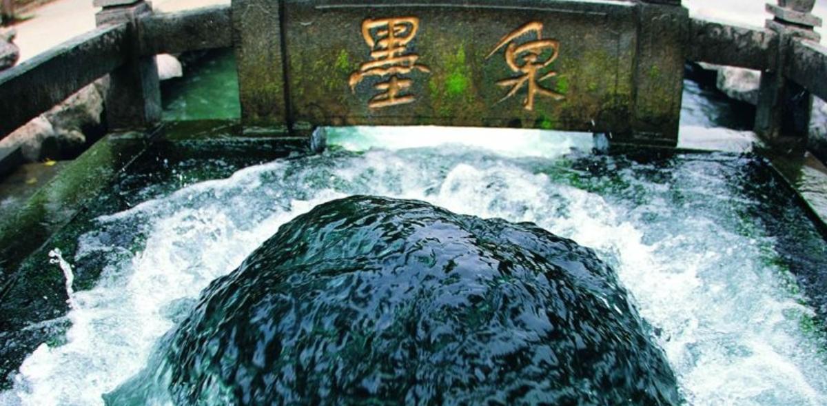 虽然网上的大部分章丘人不认济南，认为和济南无关，章丘是章丘，济南是济南。但现实
