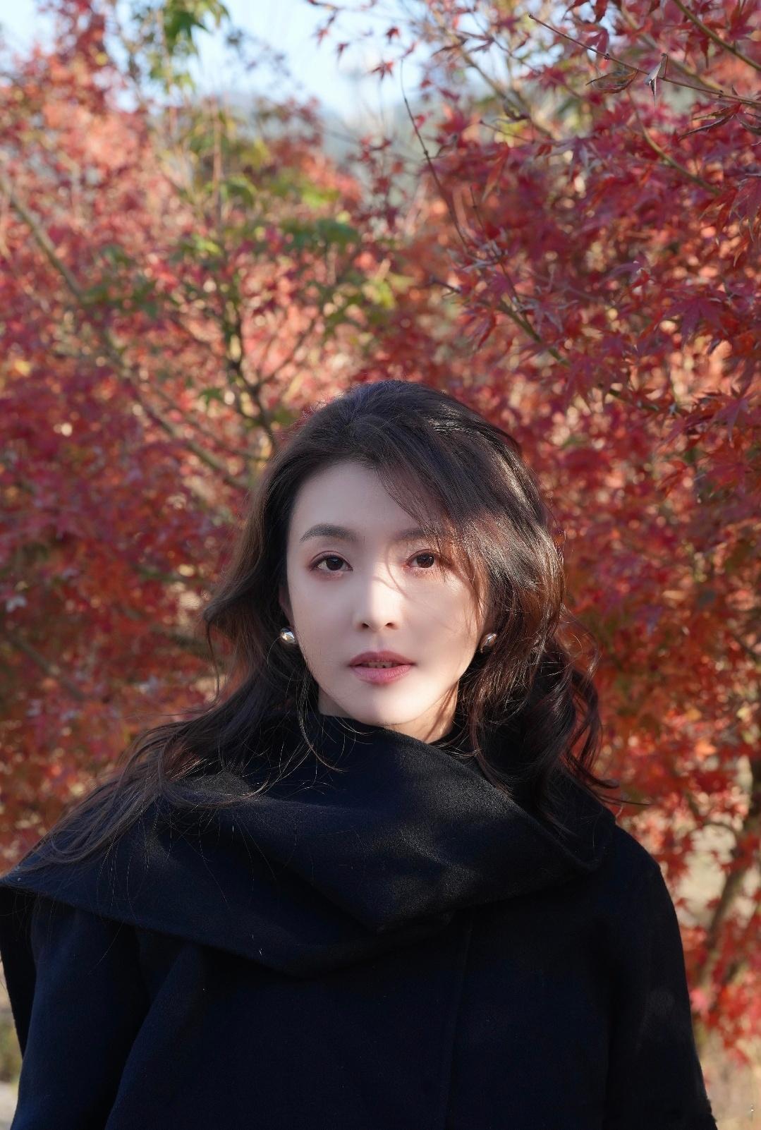 节气博主李云霄上线，淡雅美丽