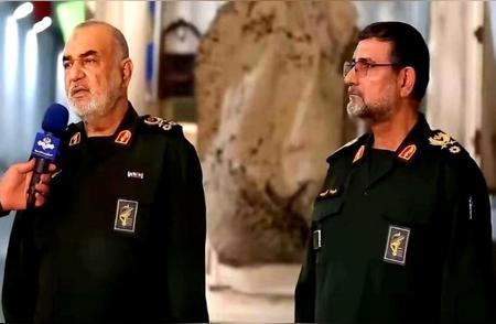 伊朗的导弹飞了个大圈，雷达上所有人都以为，目标是美军基地。但那几枚导弹，就像长了