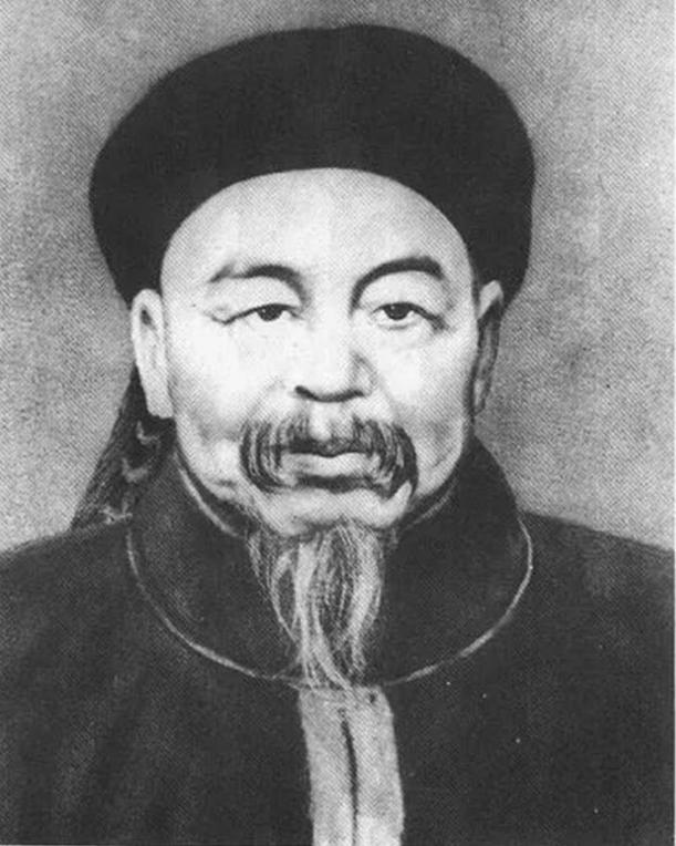 1836年，左宗棠倒插门进了周家，连生三个女儿后，妻子劝他纳妾，左宗棠死活不肯