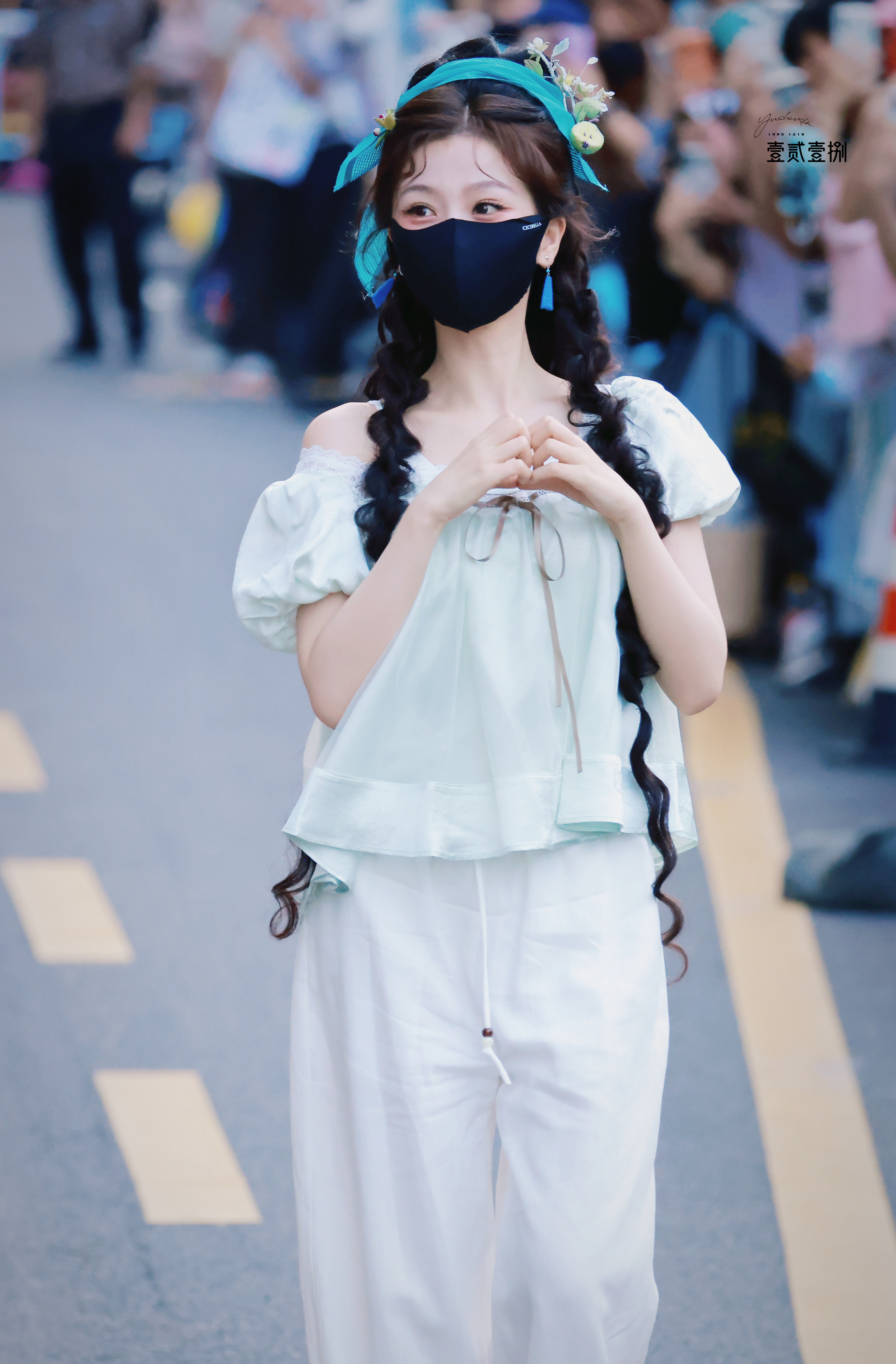 虞书欣🐟虞书欣灿如繁星2026.7.8最有镜头感的小女孩灿如繁星|