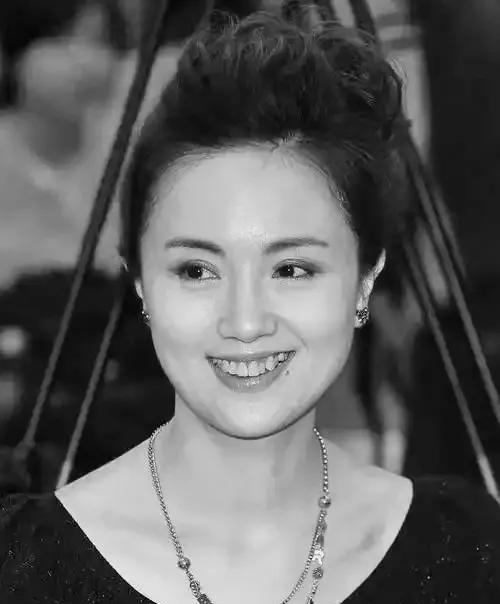朱媛媛的去世，揭露了一个残酷真相！她和癌症抗争了5年，最后还是英年早逝了，51
